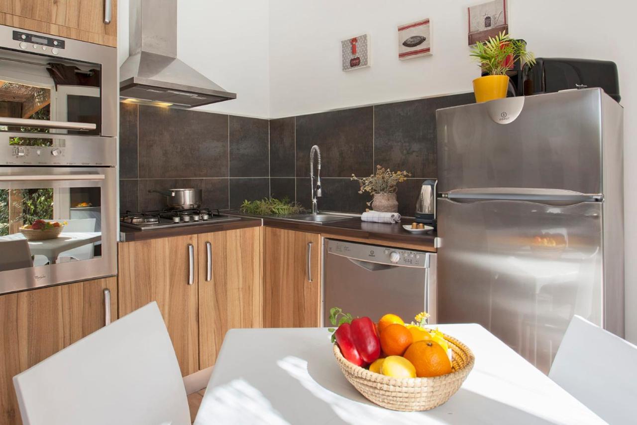 Amarylis A Calvi Location 2 Pers Avec Clim Jardin Piscine Et Barbecue Villa Kültér fotó
